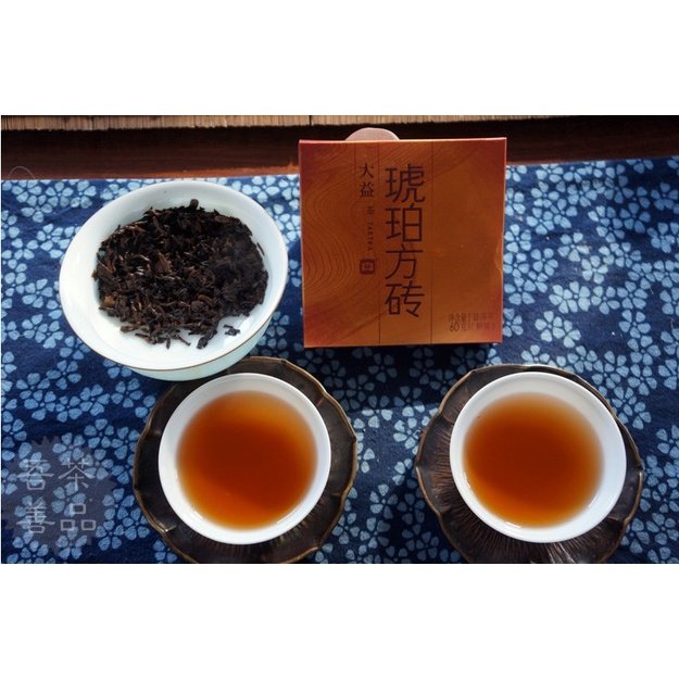 Ripe Pu-Erh (Menghai Classic: AMBER SQUARE / 2022, 2014, 2013 m.) arbata (60 g.)