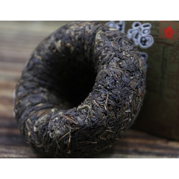 Raw Pu-Erh (Xiaguan Classic: FU LU SHOU XI / 2015 m.) arbata (125 g.)