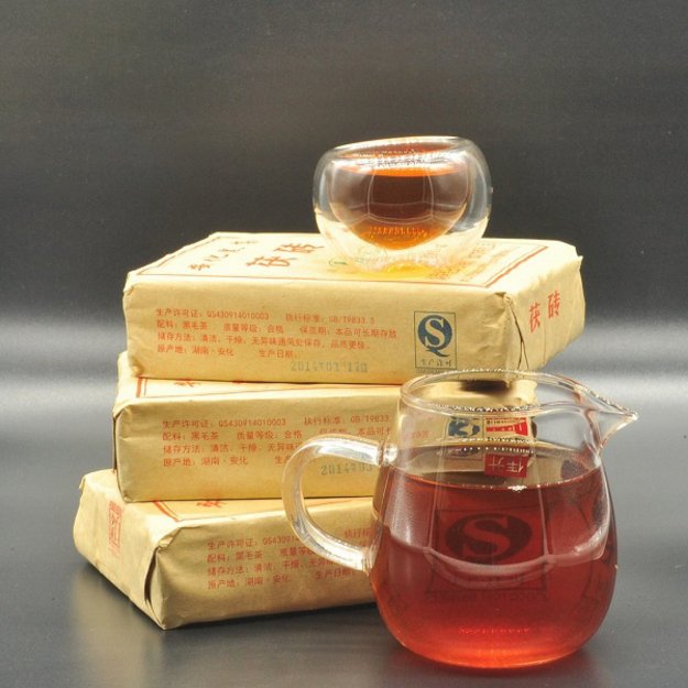 AN HUA (BAI SHA XI / 2015, 2019 m.) juodoji arbata (300 g.)