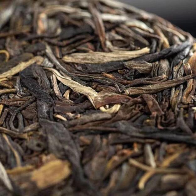 Raw Pu-Erh (Haiwan Classic: 9948 / 2022 m.) arbata (100 g.)