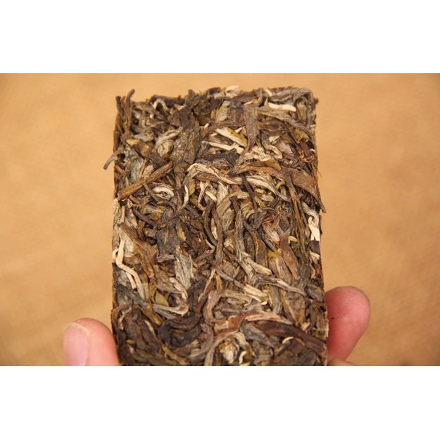 Raw Pu-Erh (PLATINUM BRICK / 2013, 2015 m.) arbata (55 g.)