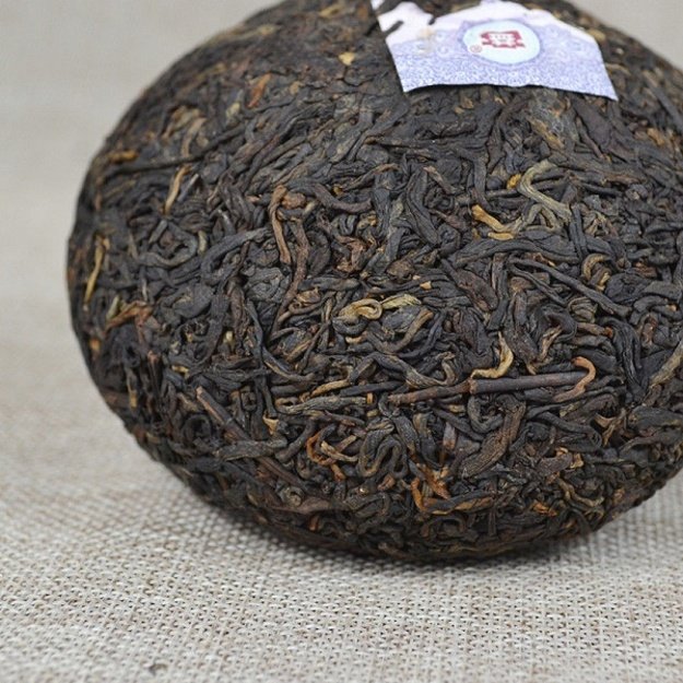 Ripe Pu-Erh (Menghai Classic: DAYI / 2015 m.) arbata (250 g.)