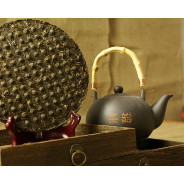Raw Pu-Erh (Xiaguan Classic: CHI TSE BEENG CHA / 2014 m.) arbata (357 g.)