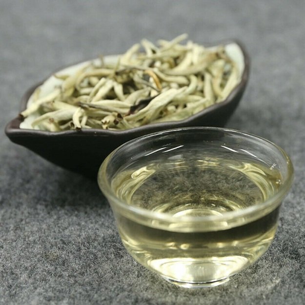 SILVER NEEDLE (BAIHAO YINZHEN) baltoji arbata (250 g.)