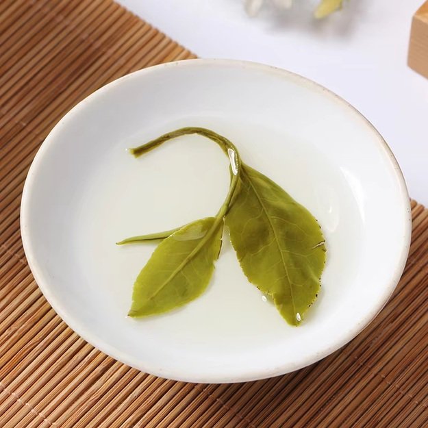 DRAKONO PERLAI žalioji jazminų arbata (250 g.) 5