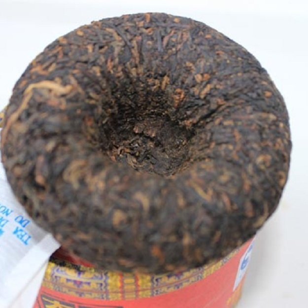 Ripe Pu-Erh (Menghai Classic: ROYAL GONG / 2010 m.) arbata (100 g.)