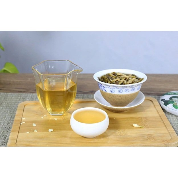 Raw Pu-Erh (su JAZMINŲ ŽIEDAIS / 2020 m.) arbata (100 g.)