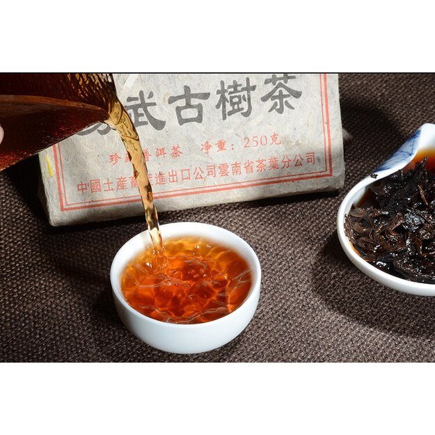 Ripe Pu-Erh (YI WY / 2012 m.) arbata (250 g.)