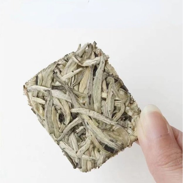 SILVER NEEDLE (BAIHAO YINZHEN / 2021 m.) baltoji arbata (5 g.)