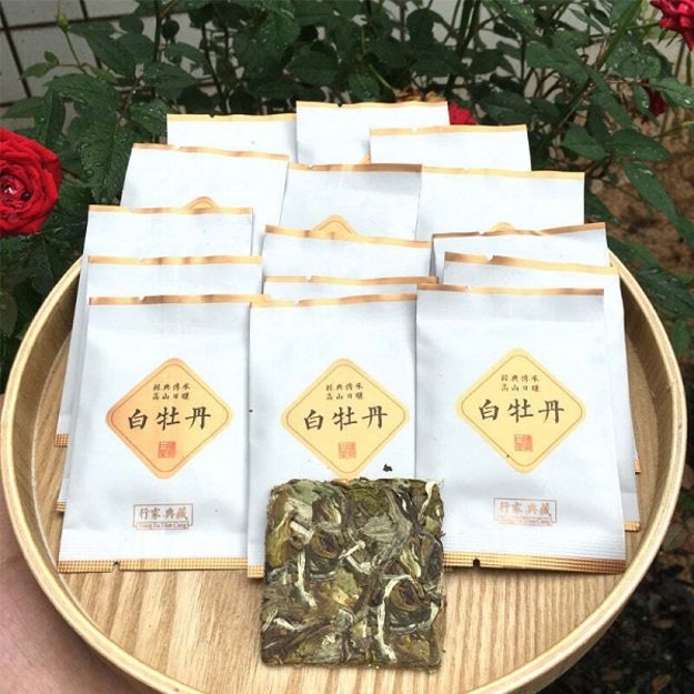 WHITE PEONY (BAI MU DAN) baltoji (Brandinta / 2020 m.) arbata (5 g.)