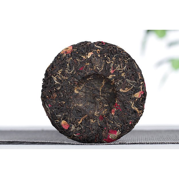 DIAN HONG (su ROŽIŲ ŽIEDAIS / 2021 m.) juodoji arbata (100 g.)