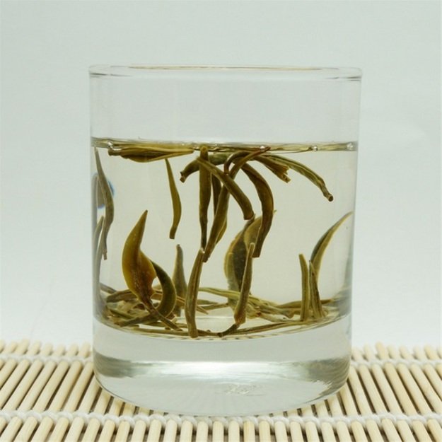 SILVER NEEDLE (BAIHAO YINZHEN) baltoji arbata