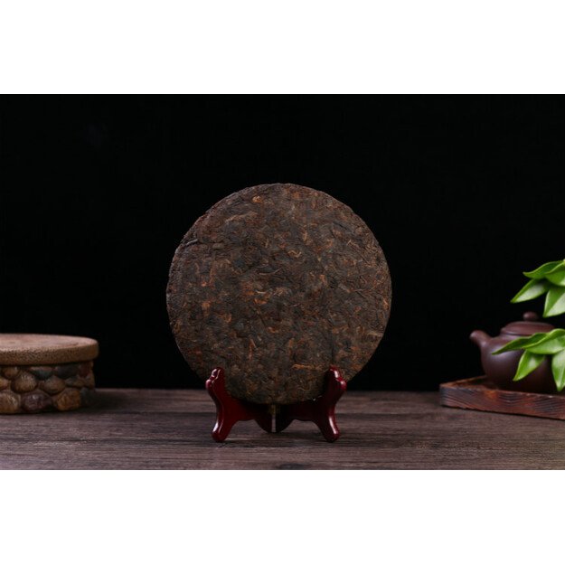 Ripe Pu-Erh (TONG QING HAO / 2024 m.) arbata (357 g.)