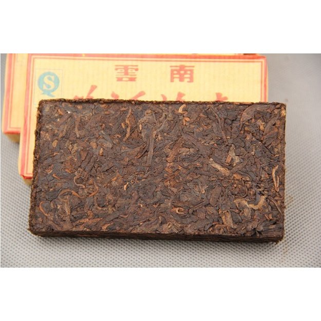 Ripe Pu-Erh (DE HONG / 2017, 2013 m.) arbata (100 g.)