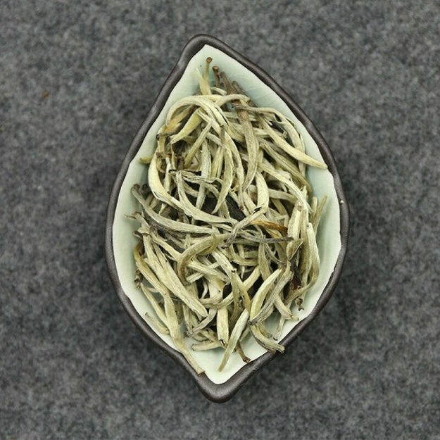 SILVER NEEDLE (BAIHAO YINZHEN) baltoji arbata (100 g.)