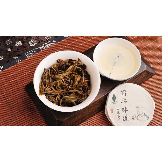 Raw Pu-Erh (PUZ WEI / 2017 m.) arbata (300 g.)