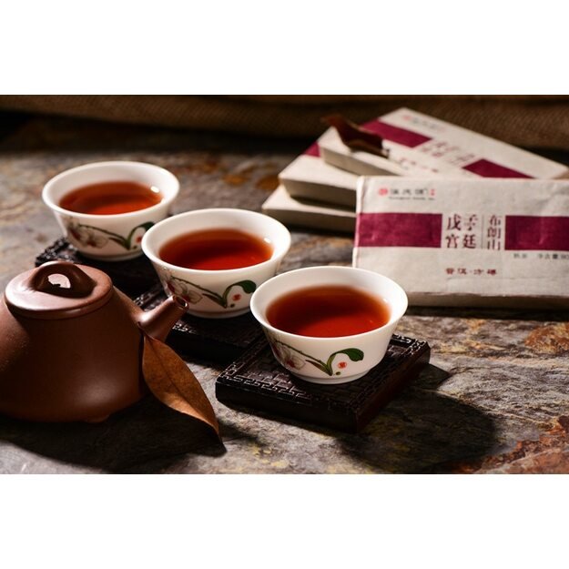 Ripe Pu-Erh (GOLDEN BUD / 2014, 2019 m.) arbata (80 g.)